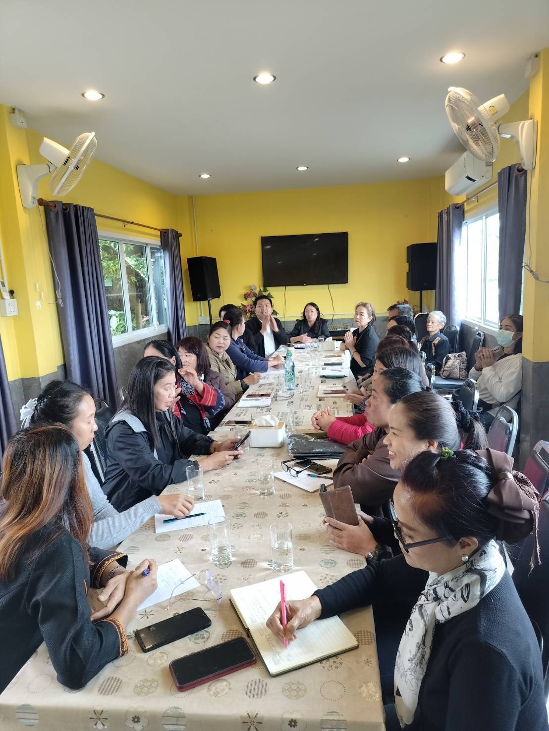 พช.เมืองเชียงราย ประชุมคณะกรรมการพัฒนาสตรีอำเภอเมืองราย 